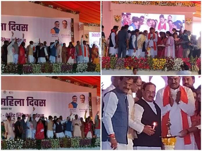 dewas_cm