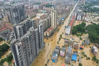 china flood due to heavy rain 1713850073