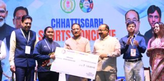 मुख्यमंत्री विष्णु देव साय छत्तीसगढ़ में पहली बार आयोजित स्पोर्ट्स कॉन्क्लेव में हुए शामिल