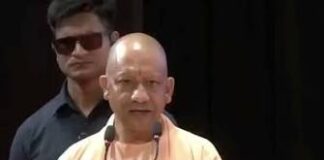 यूपी में चीनी की भरपूर उपलब्धता, जमाखोरी पर CM योगी सख्त