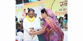शहीद परिवार के सम्मान में CM साय का भावुक संदेश, बोले- ये परिवार हमारे अपने हैं
